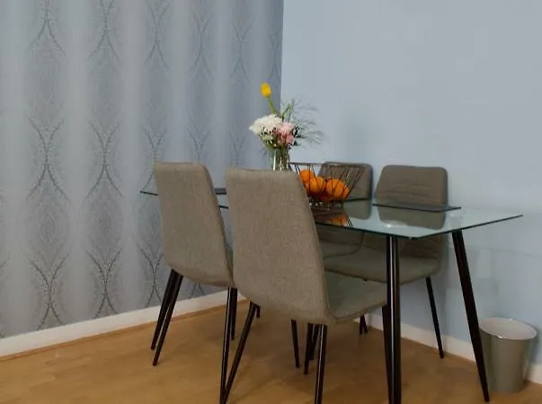 Modern 2 Bedroom Apartement Edinburgh 0*,
