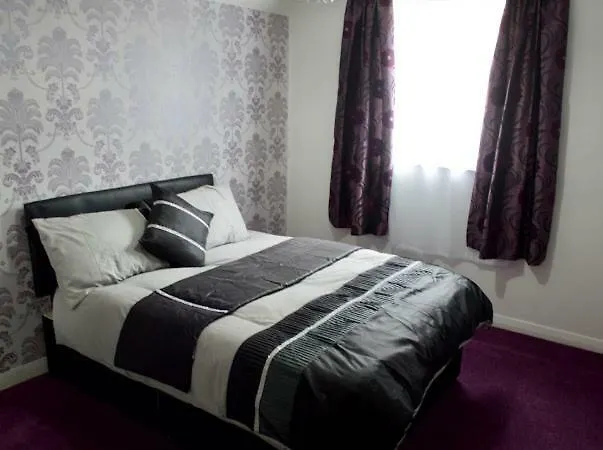 Modern 2 Bedroom Apartement Edinburgh Apartment